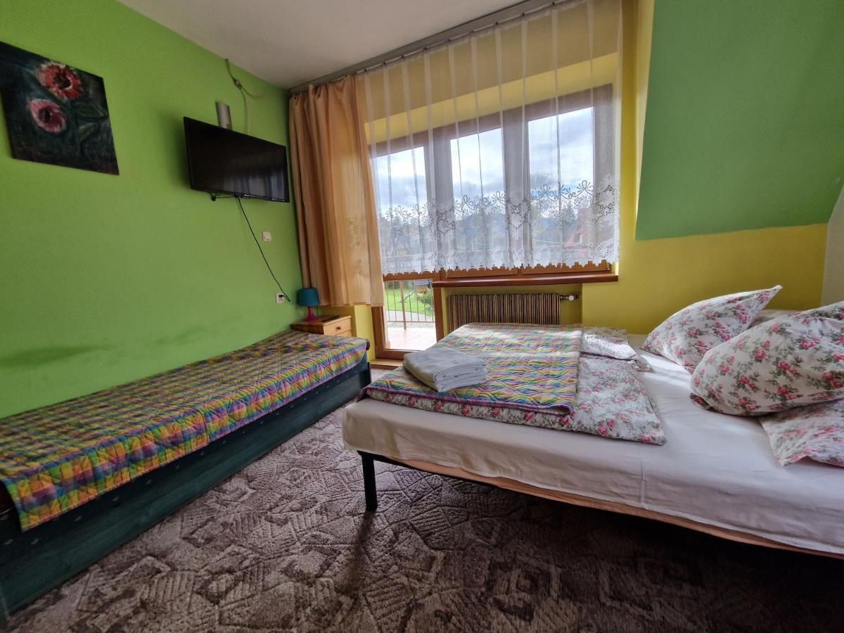 Pokoje Goscinne U Landy Poronin Buitenkant foto